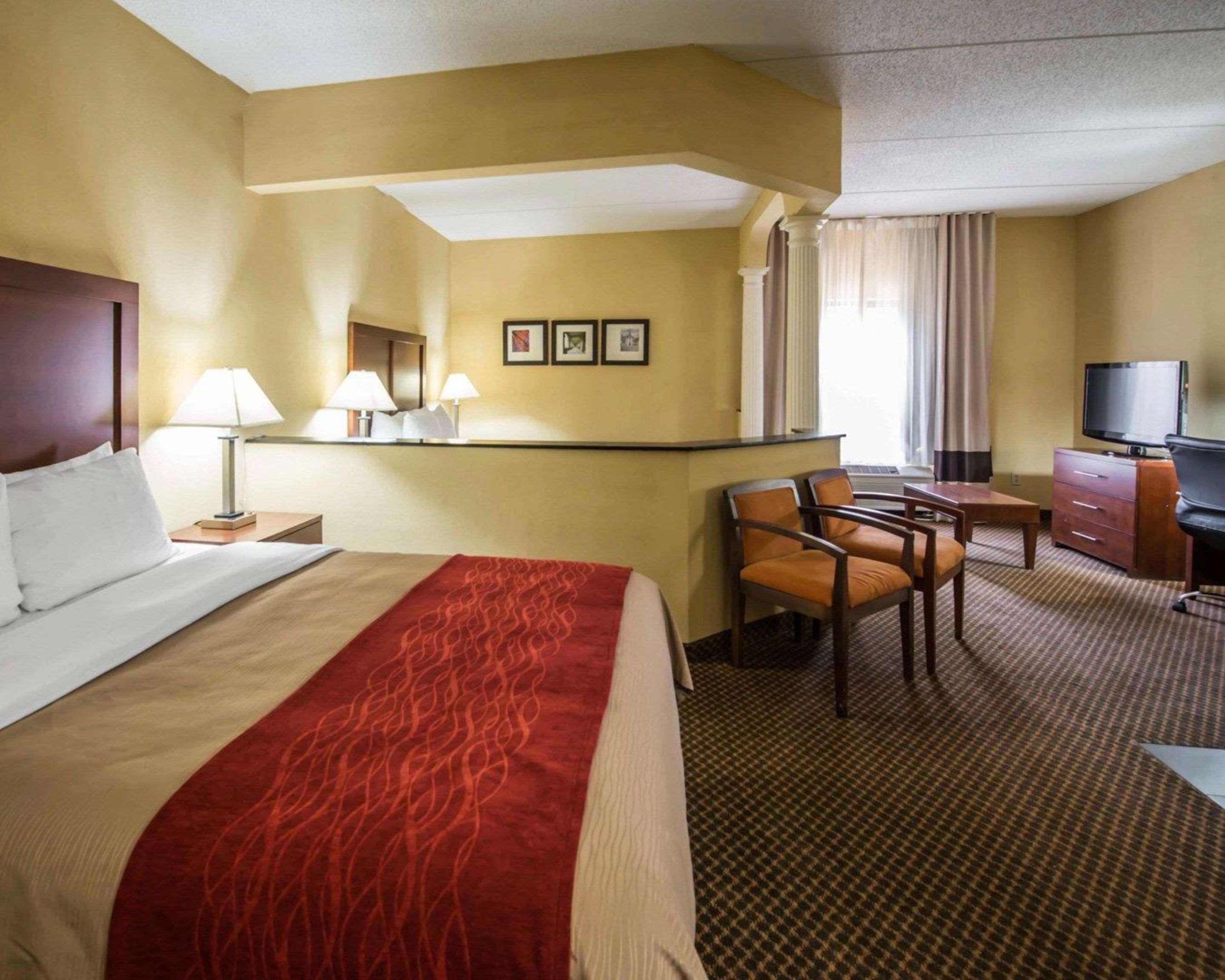 Comfort Inn & Suites Morganton Exteriör bild