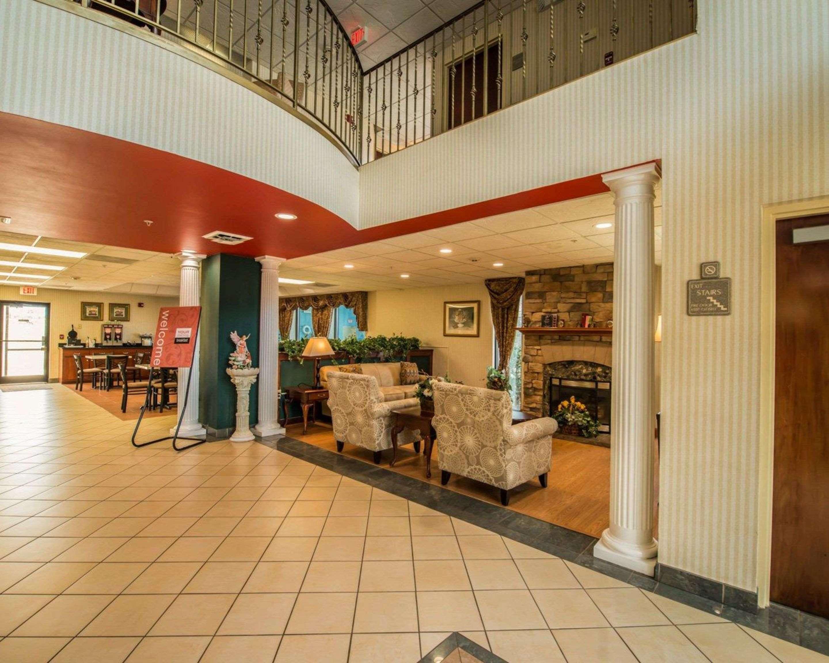 Comfort Inn & Suites Morganton Exteriör bild